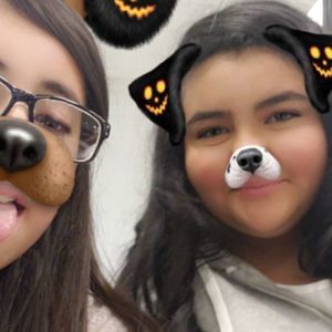 Meet your Posher, Leslie